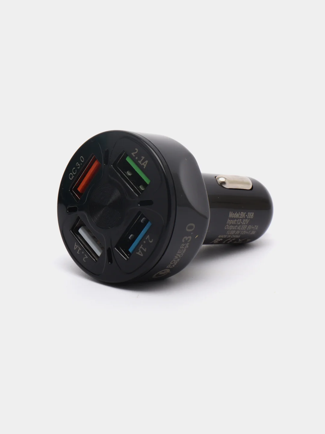 Черный автомобильное зарядное устройство, 4 порта USB