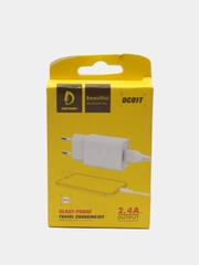 Сетевое зарядное устройство Denmen DC01, 3 вида провода, 2,4 A