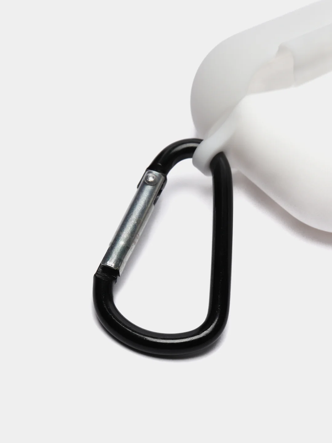 Багровый чехол Apple Airpods 3 с карабином силиконовый аирподс