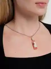 Коралловый цепочка с подвеской "Бутылочка"
