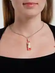 Коралловый цепочка с подвеской "Бутылочка"