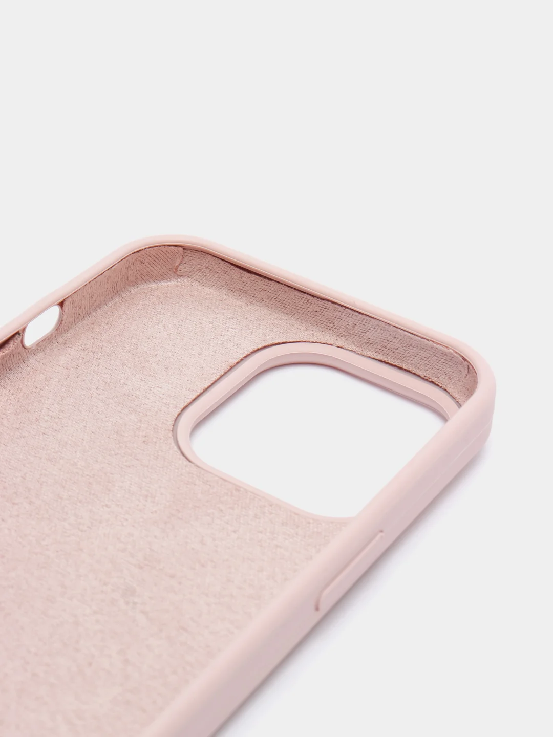 Пудровый чехол силиконовы на iPhone 13 Pro