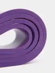 Фиолетовый фитнес резинка