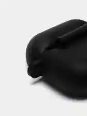 Черный силиконовый чехол для Apple AirPods 3 поколения 2021