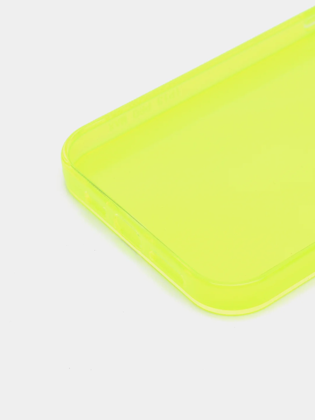 Желтый чехол защитный силиконовый плотный с закрытым низом для iPhone 13 / Pro / Pro Max / mini
