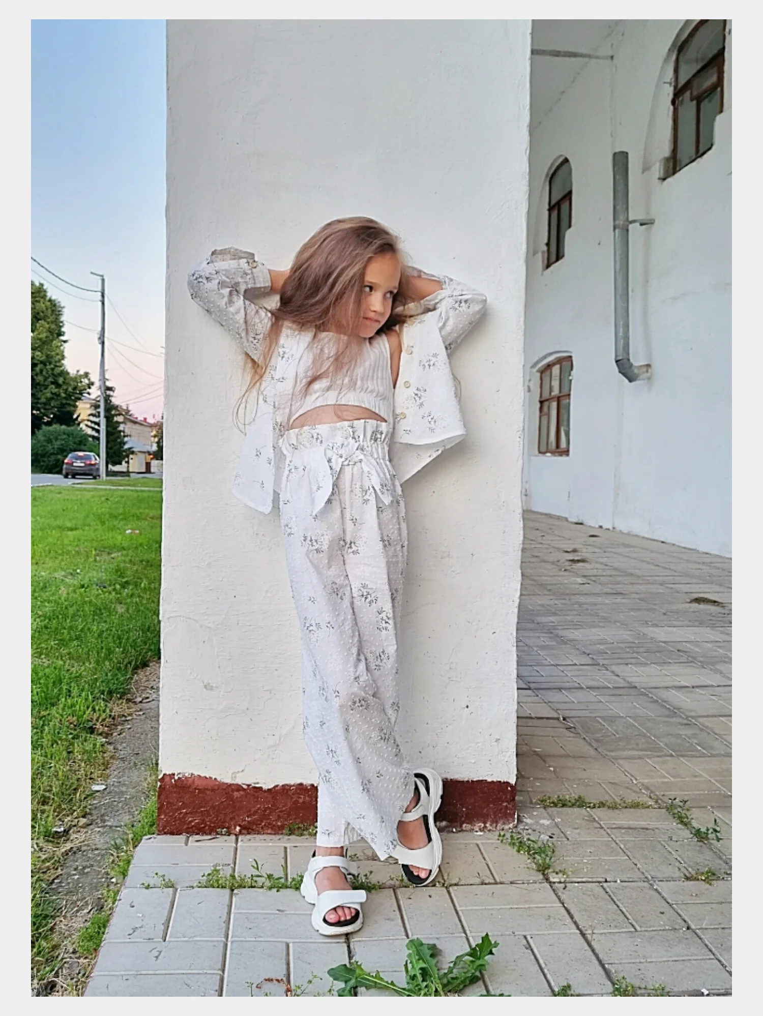 Белый костюм Silinda для девочки, батист