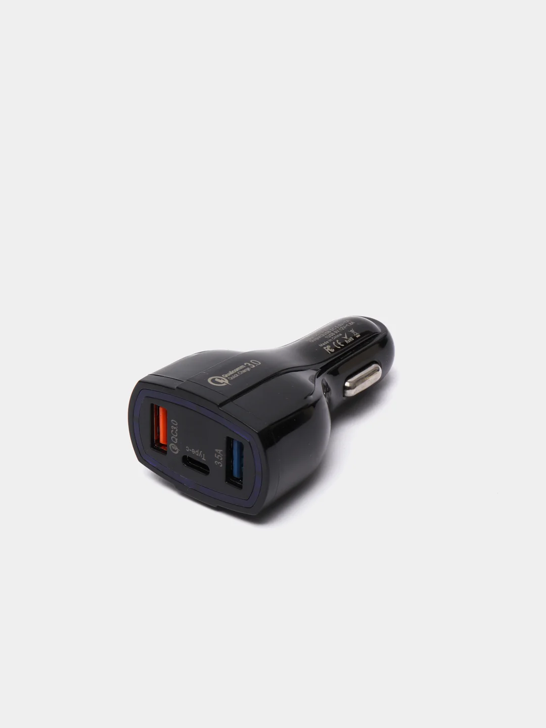 Черный автомобильное зарядное устройство 2 USB и Type C