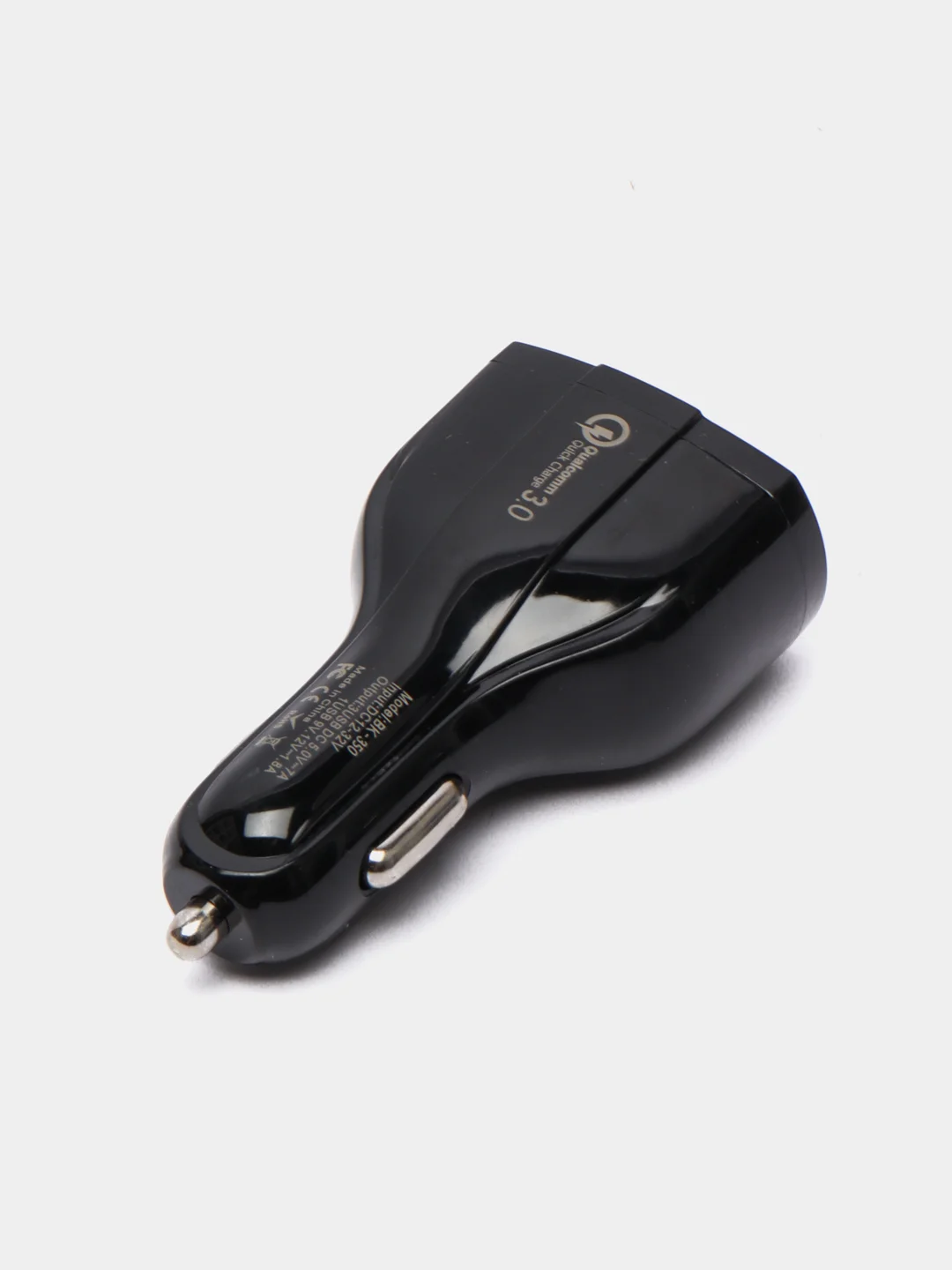 Черный автомобильное зарядное устройство 2 USB и Type C