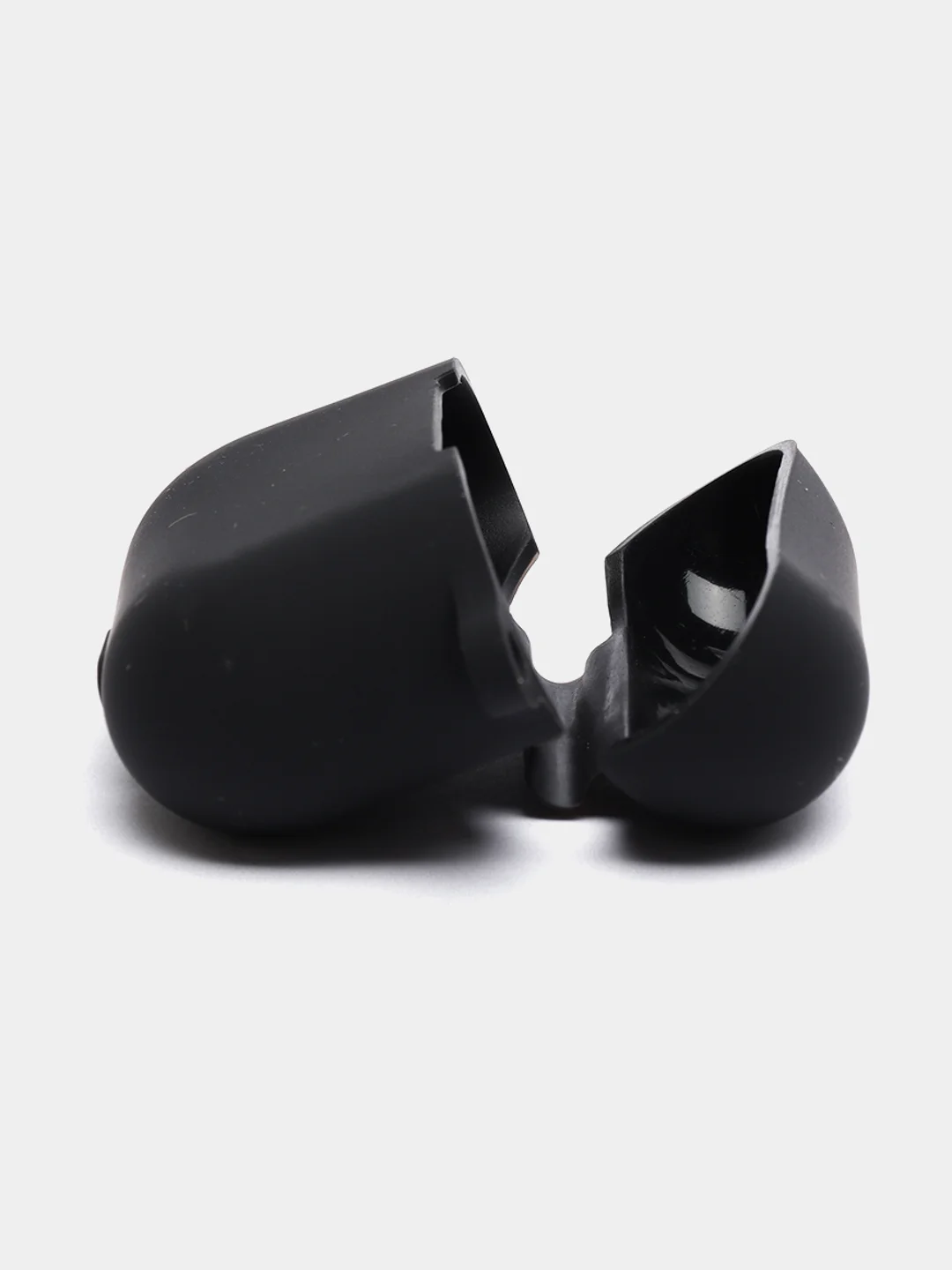 Тёмно-серый силиконовый чехол для Airpods 3