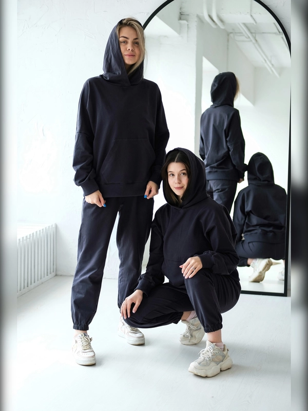 Костюм женский спортивный