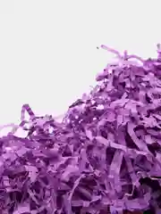 Фиолетовый бумажный наполнитель для подарочных коробок