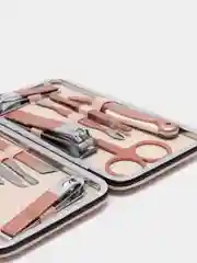 Багровый набор для маникюра и педикюра