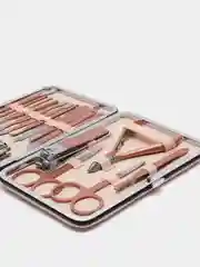 Бежевый набор для маникюра и педикюра