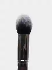 Кисть для тональной основы №04 TNL Professional многофункциональная (Т110)