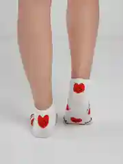 Белый женские носки с принтом "Сердечки"