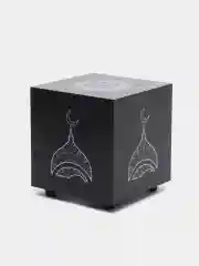 Кагба читающая Коран