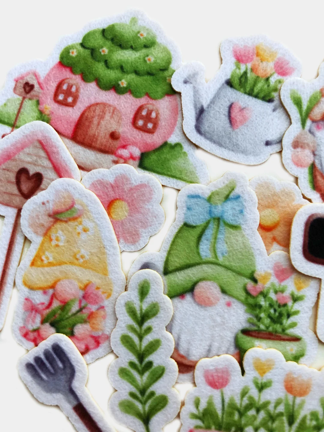 Наклейки из фетра для детей