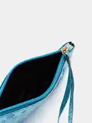 Бежевый косметичка женская
