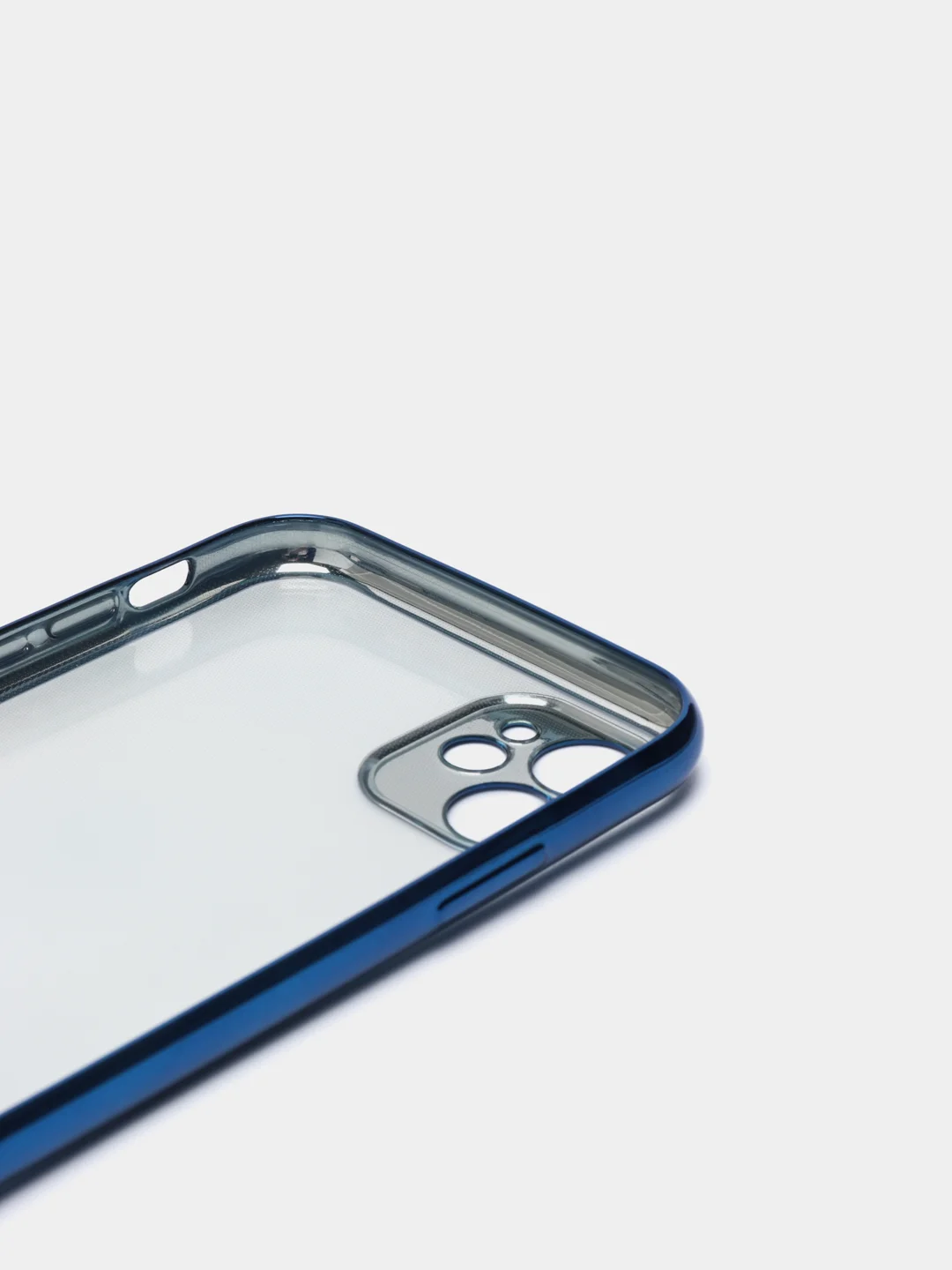 Синий чехол для iPhone 11