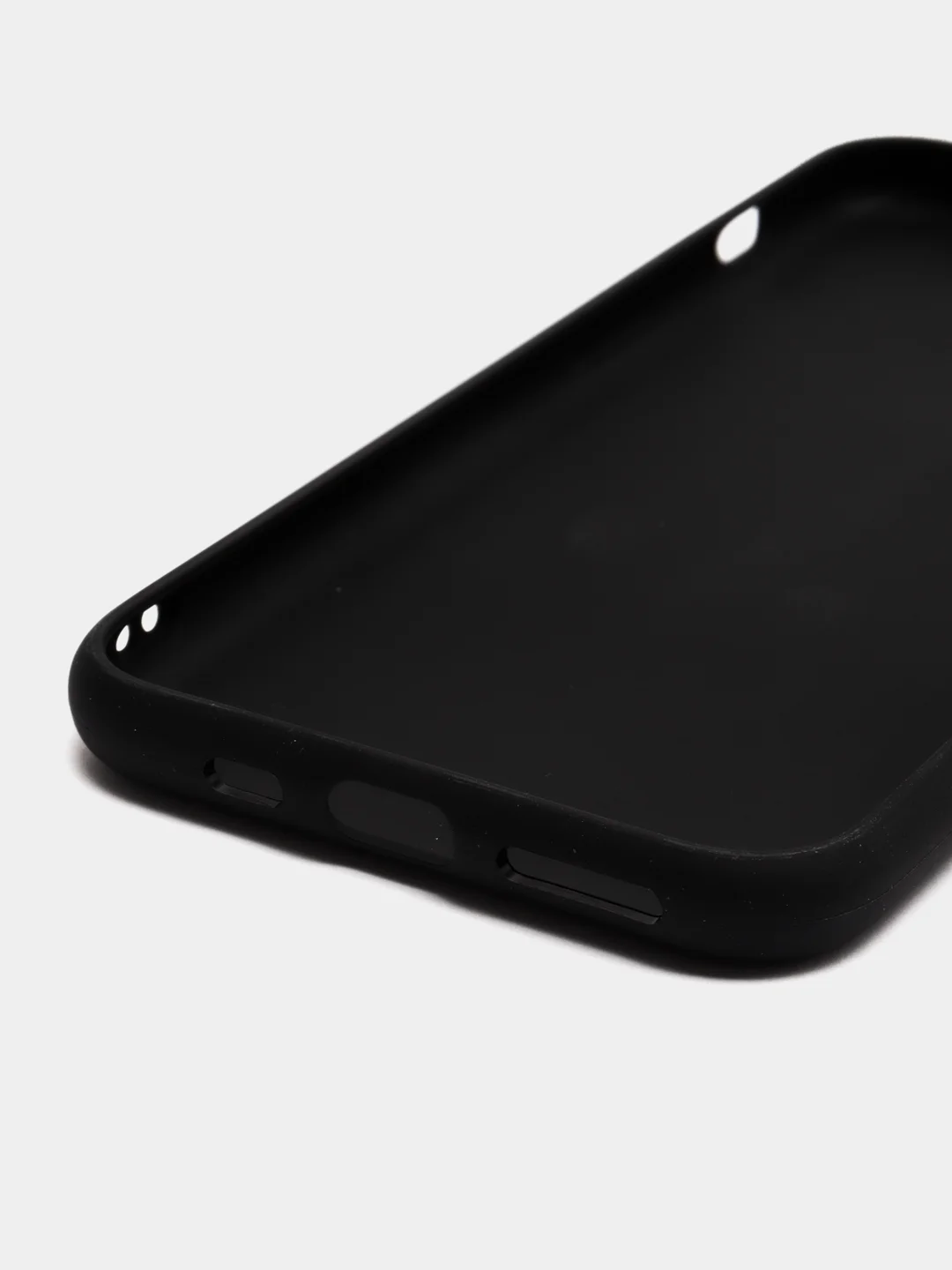 Фиолетовый чехол силиконовый на Iphone