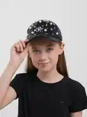 Черный кепка