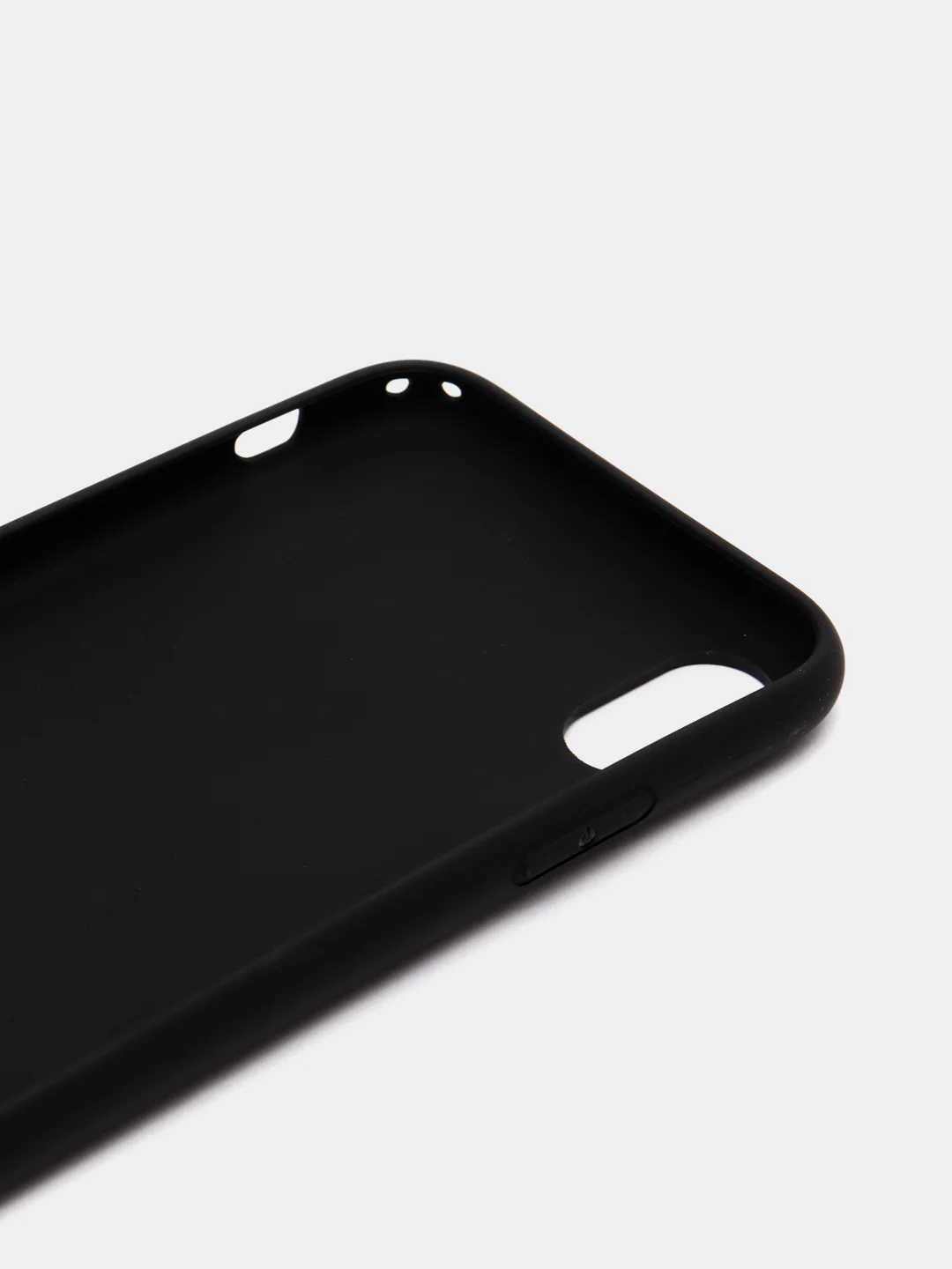 Фиолетовый чехол силиконовый на Iphone