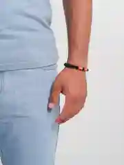 Зеленый браслет из искусственного камня
