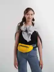 Белый сумка поясная бананка