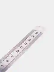 Линейка металлическая
