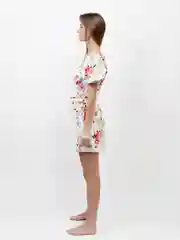 Белый платье короткое