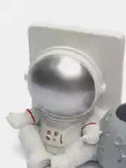 Серебряный подставка для смартфона/ держатель "Космонавт"/ Подставка для планшета/ фигурка космонавта