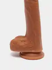 Фаллоимитатор на присоске, реалистичный