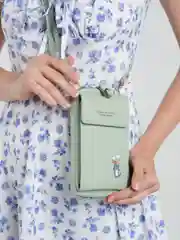 Салатовый вертикальная сумка-клатч