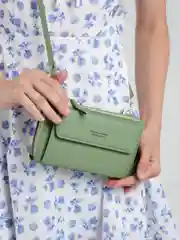 Салатовый сумка-клатч через плечо