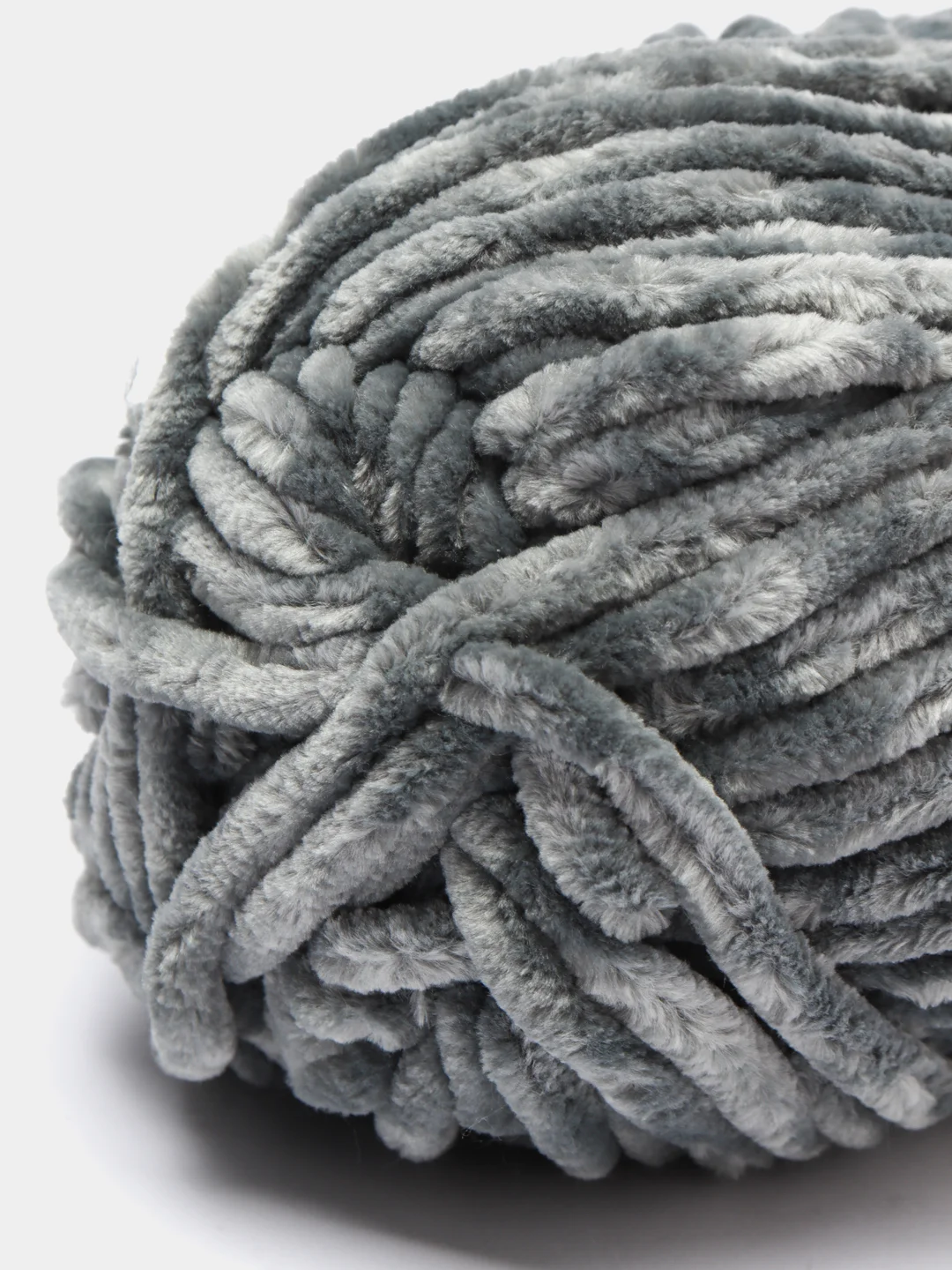 Серый пряжа плюшевая YarnArt Chenille