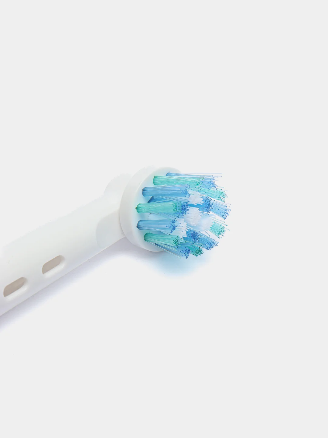 Сменные насадки для электрической зубной щетки Oral-B Braun