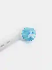 Сменные насадки для электрической зубной щетки Oral-B Braun