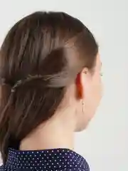 Белый женские серьги в виде сердца