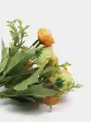 Манго искусственные цветы пионы, камелии, розы, букет