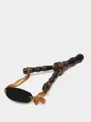 Черный рогатка деревянная