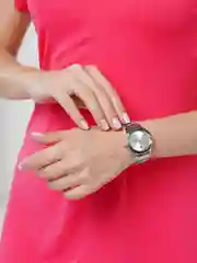 Серебряный женские наручные часы на магнитном ремешке