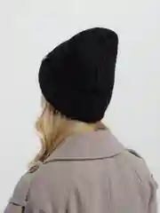 Черный шапка женская, два цвета