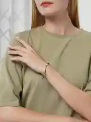 Черный браслет нить на удачу