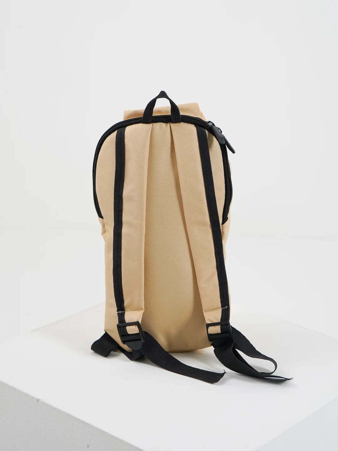 VIVACASE Рюкзак Pentathlon, 1отделение+1карман, 380x230x110, 10 л, бежевый (VCT-BPTN01-be)