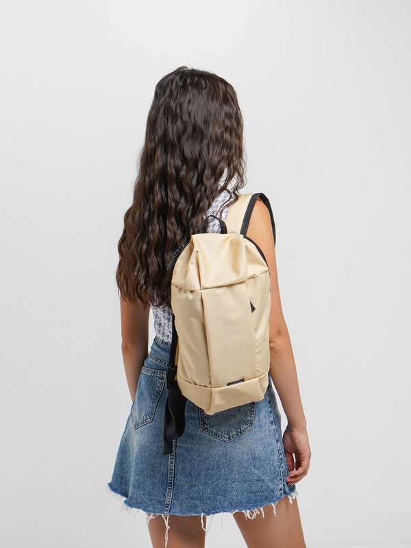 VIVACASE Рюкзак Pentathlon, 1отделение+1карман, 380x230x110, 10 л, бежевый (VCT-BPTN01-be)