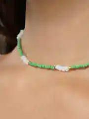Лайм чокер из бисера