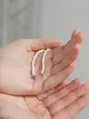 Белый чокер