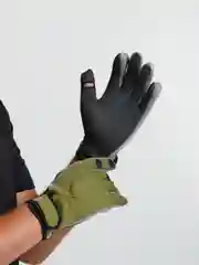 Перчатки неопреновые