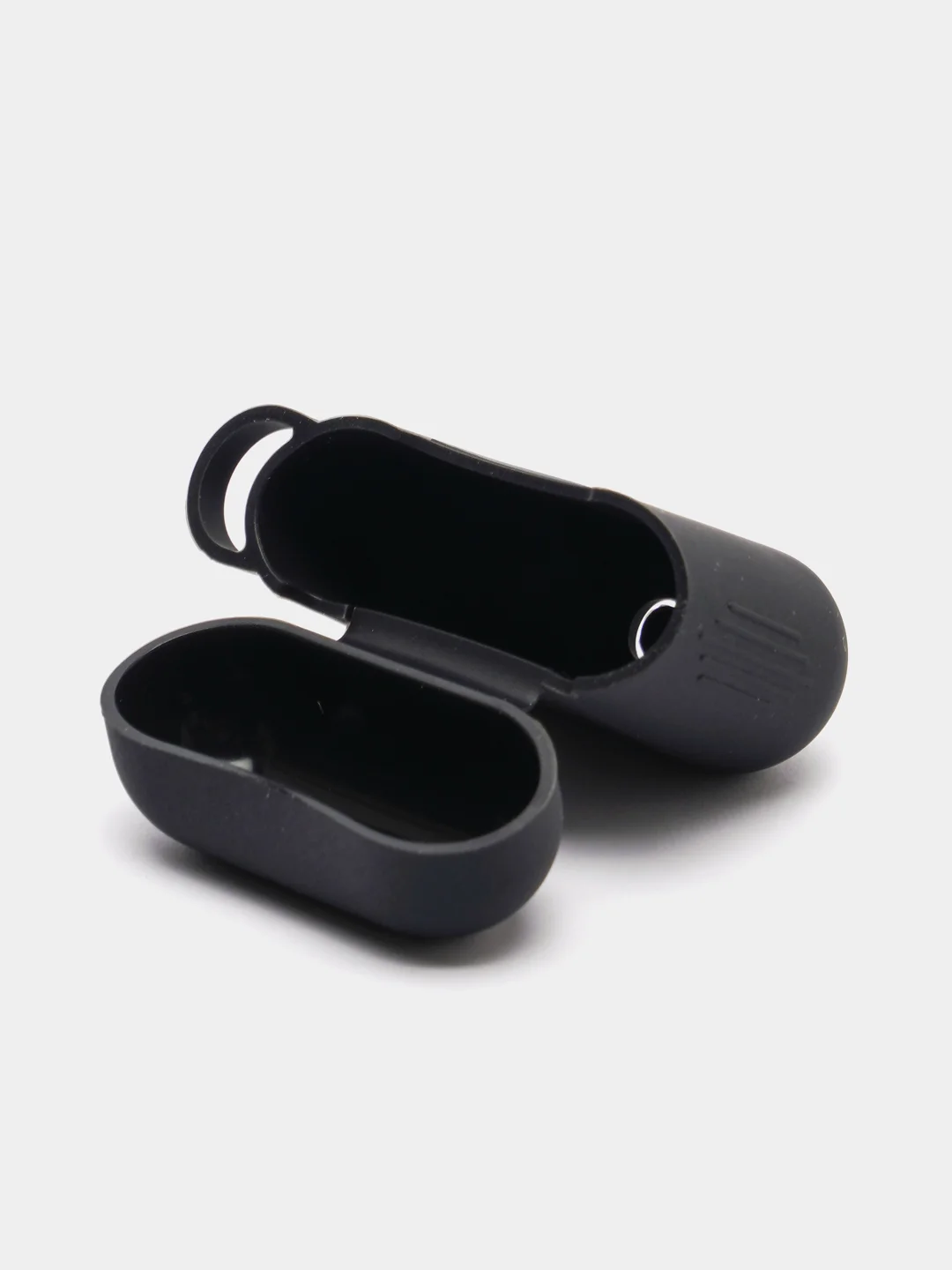 Черный силиконовый чехол для наушников AirPods