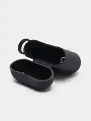 Черный силиконовый чехол для наушников AirPods